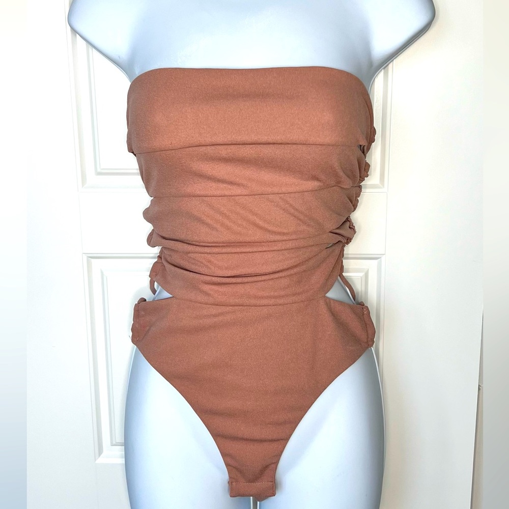 Fashion Nova Bodysuit